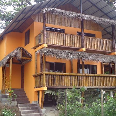 Hotel Hosteria D'Carlos Santo Domingo de los Colorados Exterior foto